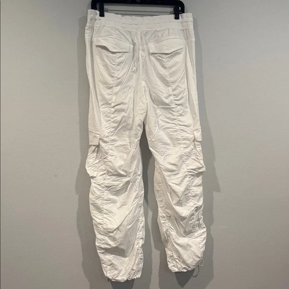 lululemon athletica White Cargo Pants - Picture 7 of 9